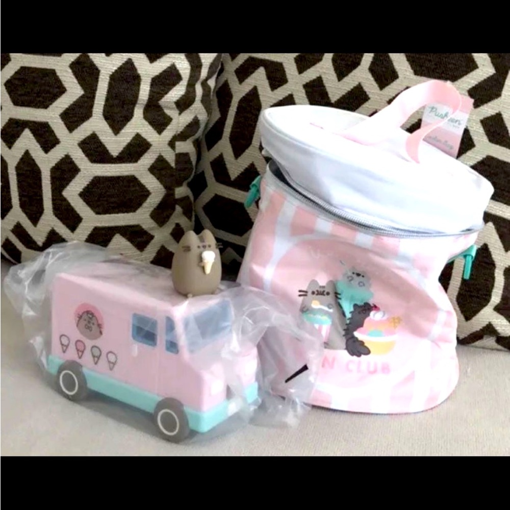 PUSHEEN ICE CREAM FAN CLUB SOFT COOLER BAG, ICE CREAM TRUCK & FIGURE NWT